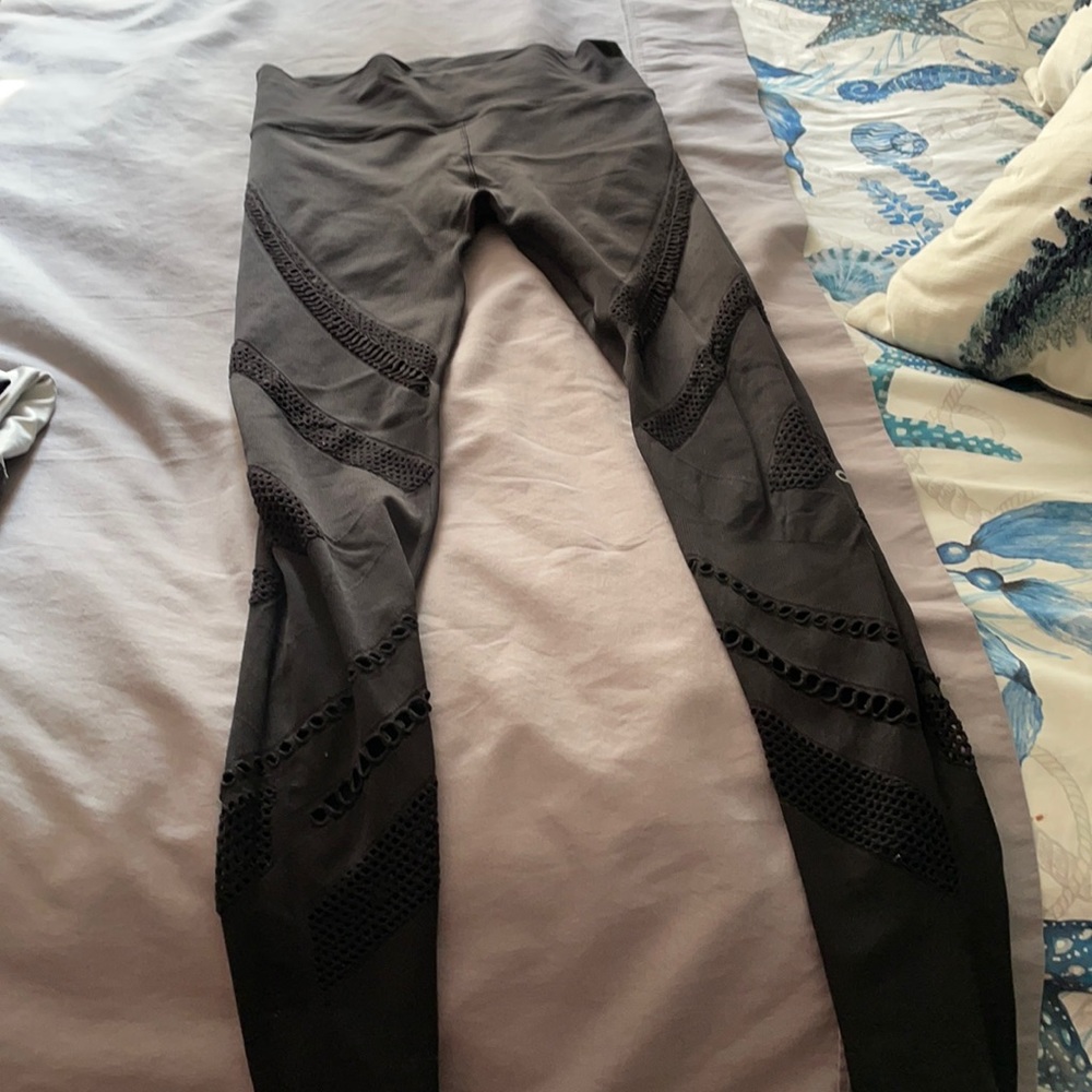 Black ALO leggings